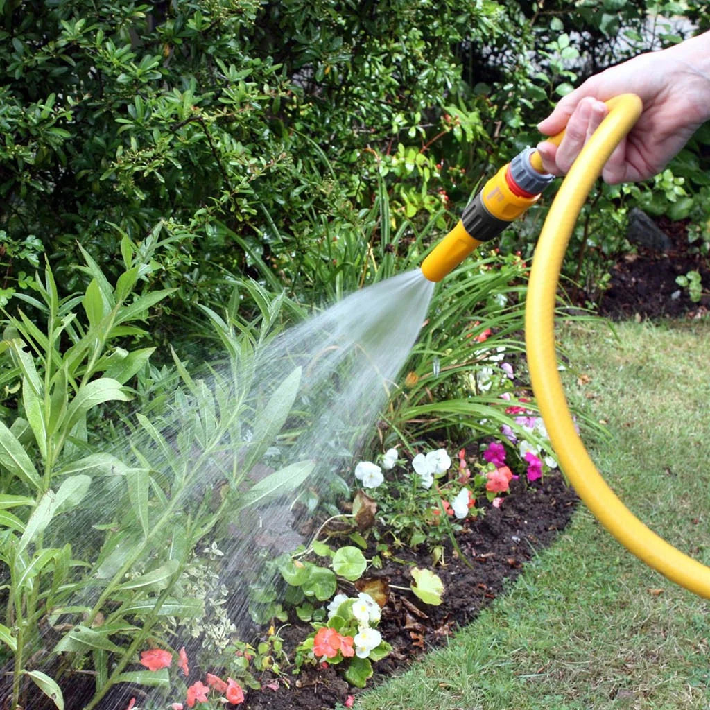 Outdoor Water Sprinkler M841