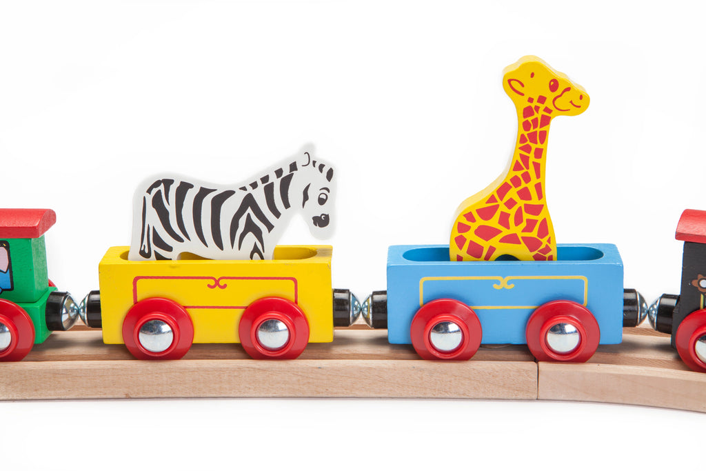7 Piece Wooden Animal Train Set S784