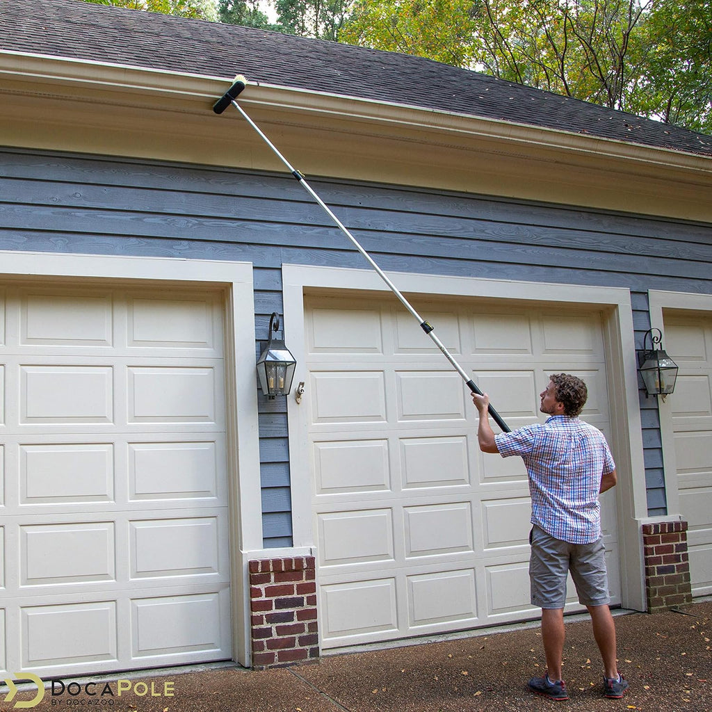 11 Inch Medium Bristle Deck Brush with Telescoping Pole L403157