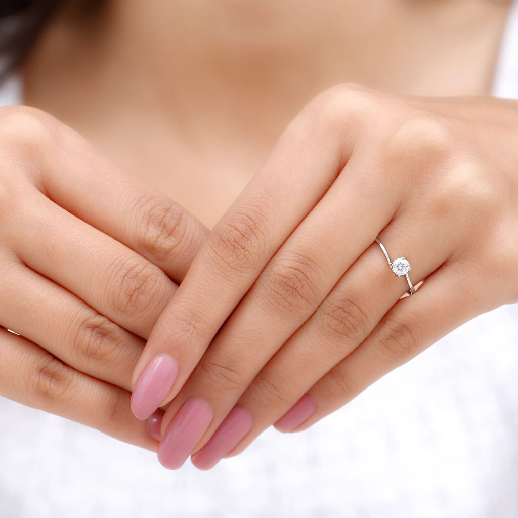 925 Sterling Silver Solitaire Ring K74903