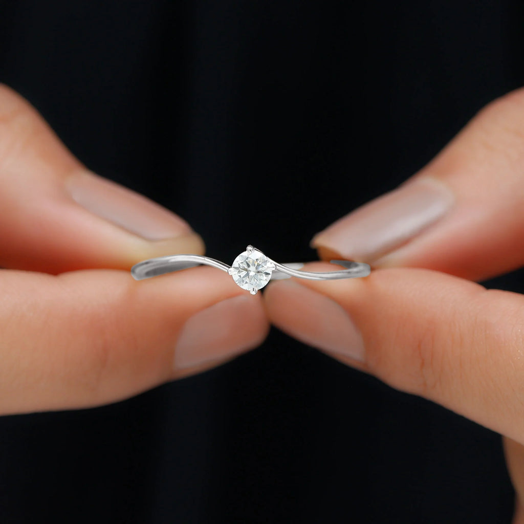 925 Sterling Silver Solitaire Ring K74903