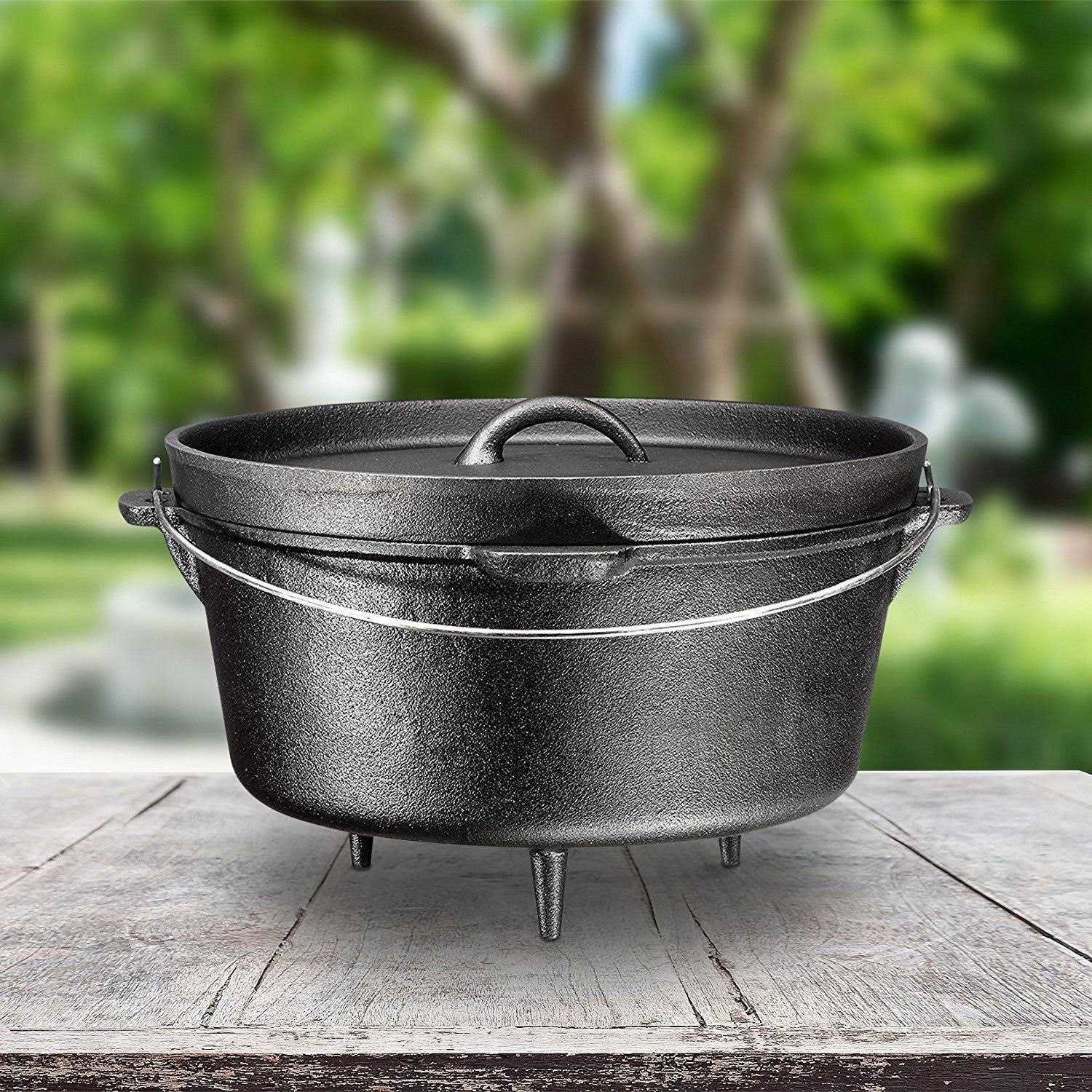 Black 8 qt Cast Iron Dutch Oven O334