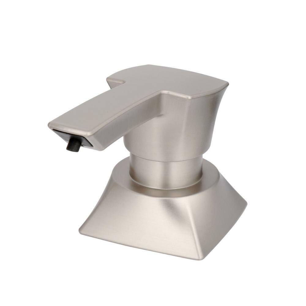 Single-Handle Pull-Out Sprayer Kitchen Faucet with Soap Dispenser S774640