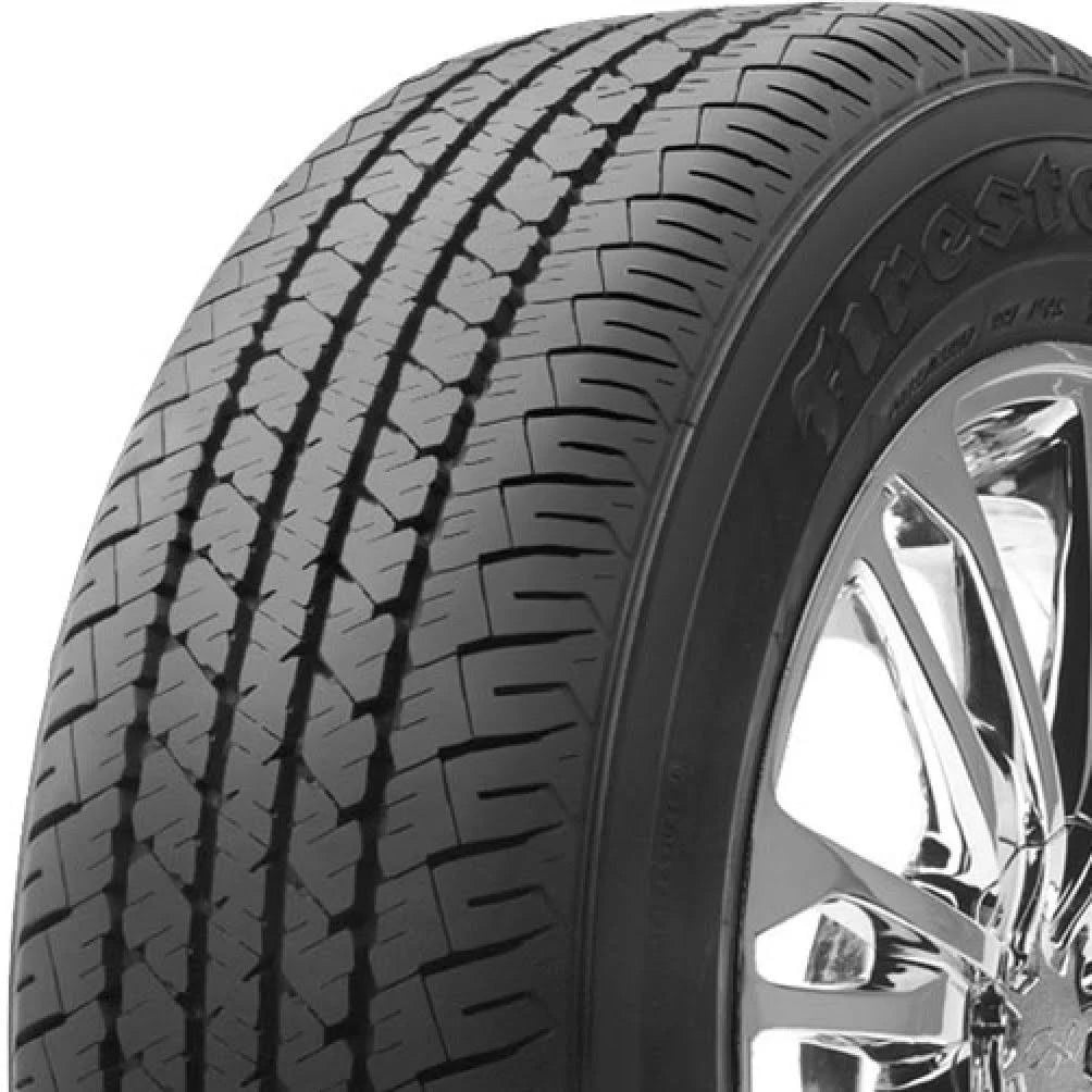 P215/55R17 Tire L899825