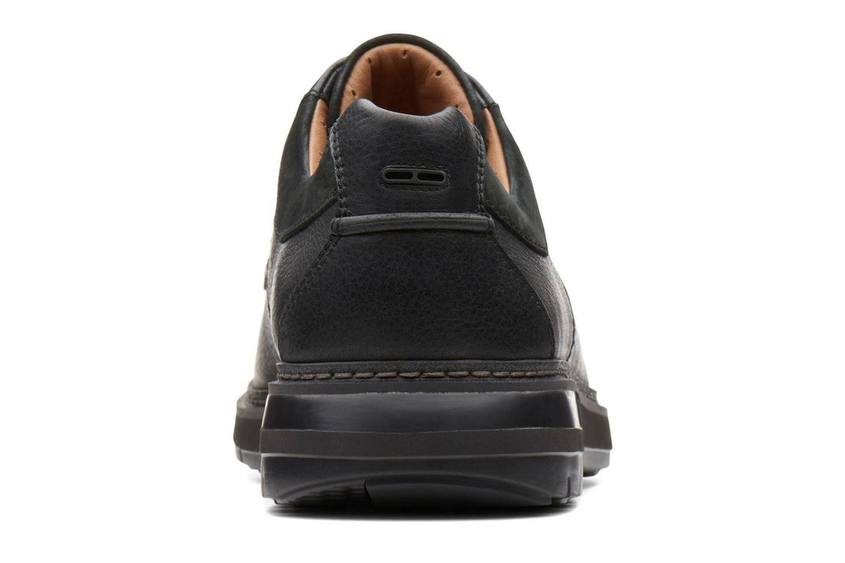 Black Leather Un Ramble Lo Shoes P712
