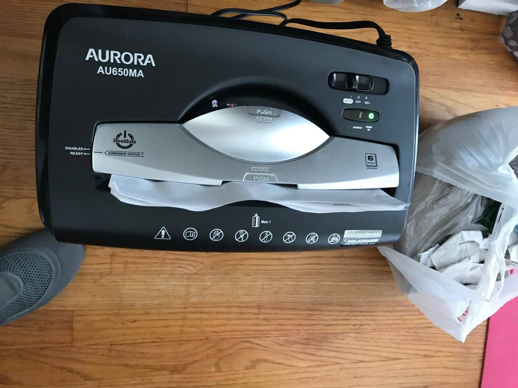 6-Sheet Micro-Cut Paper Credit Card Shredder K803932
