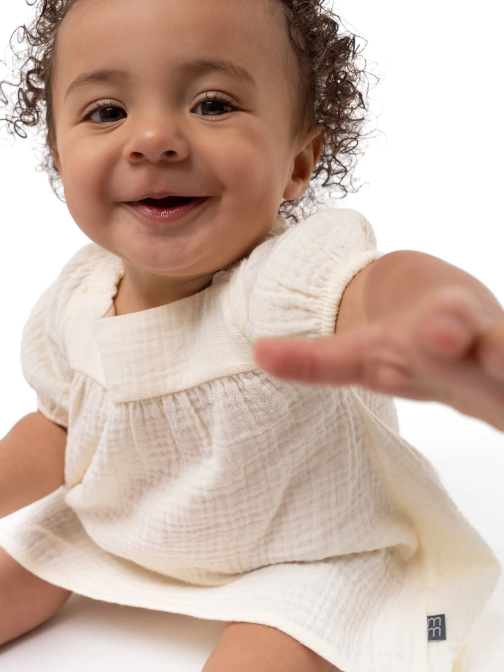 Ruffle Sleeve Dress and Diaper Cover Y6033