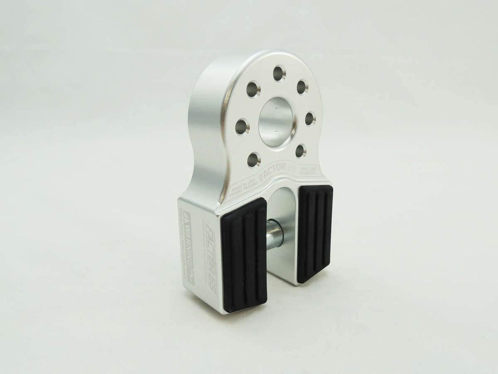 Black Winch Shackle Mount E573