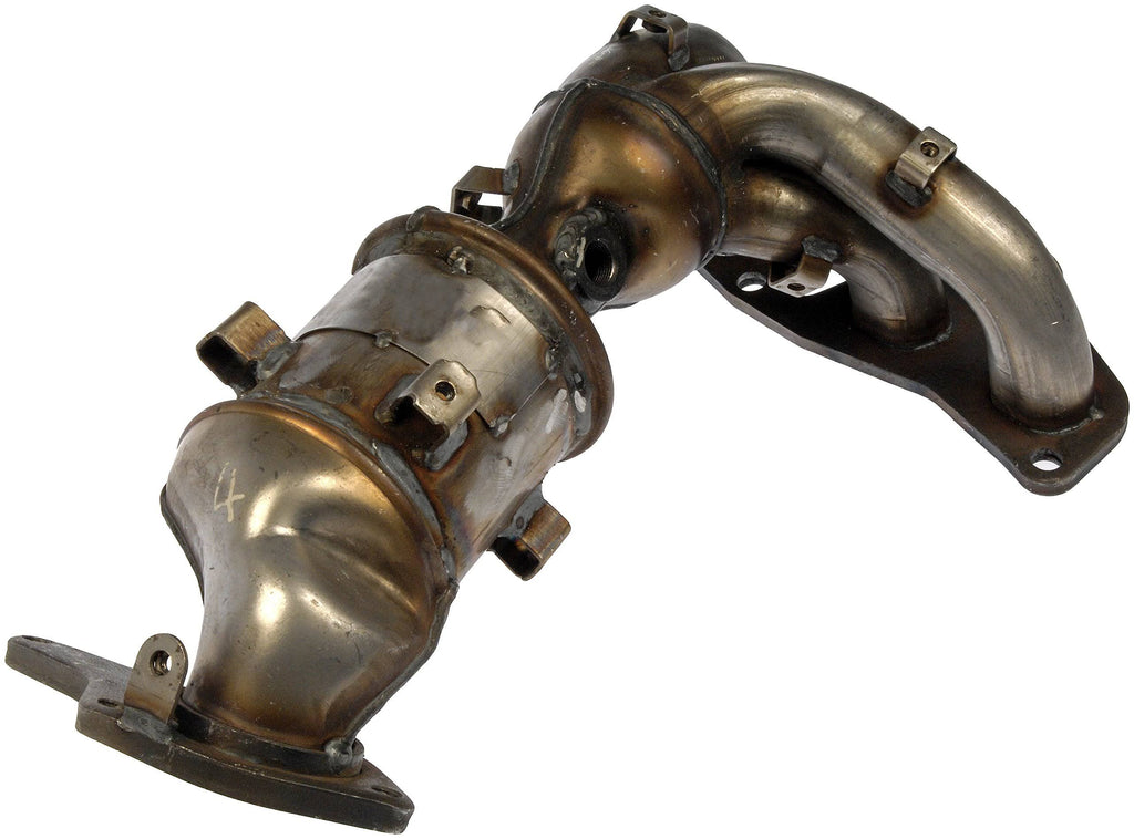 Exhaust Manifold & Catalytic Converter P799
