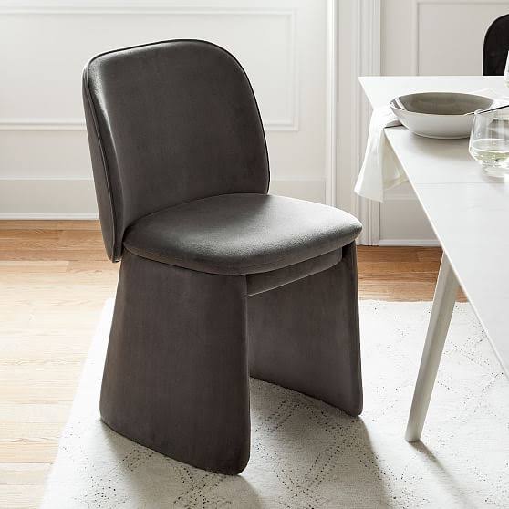 Distressed Velvet Dining Chair V687300