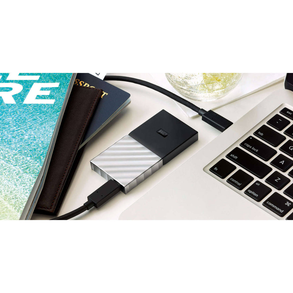 1024 GB External SSD L846559