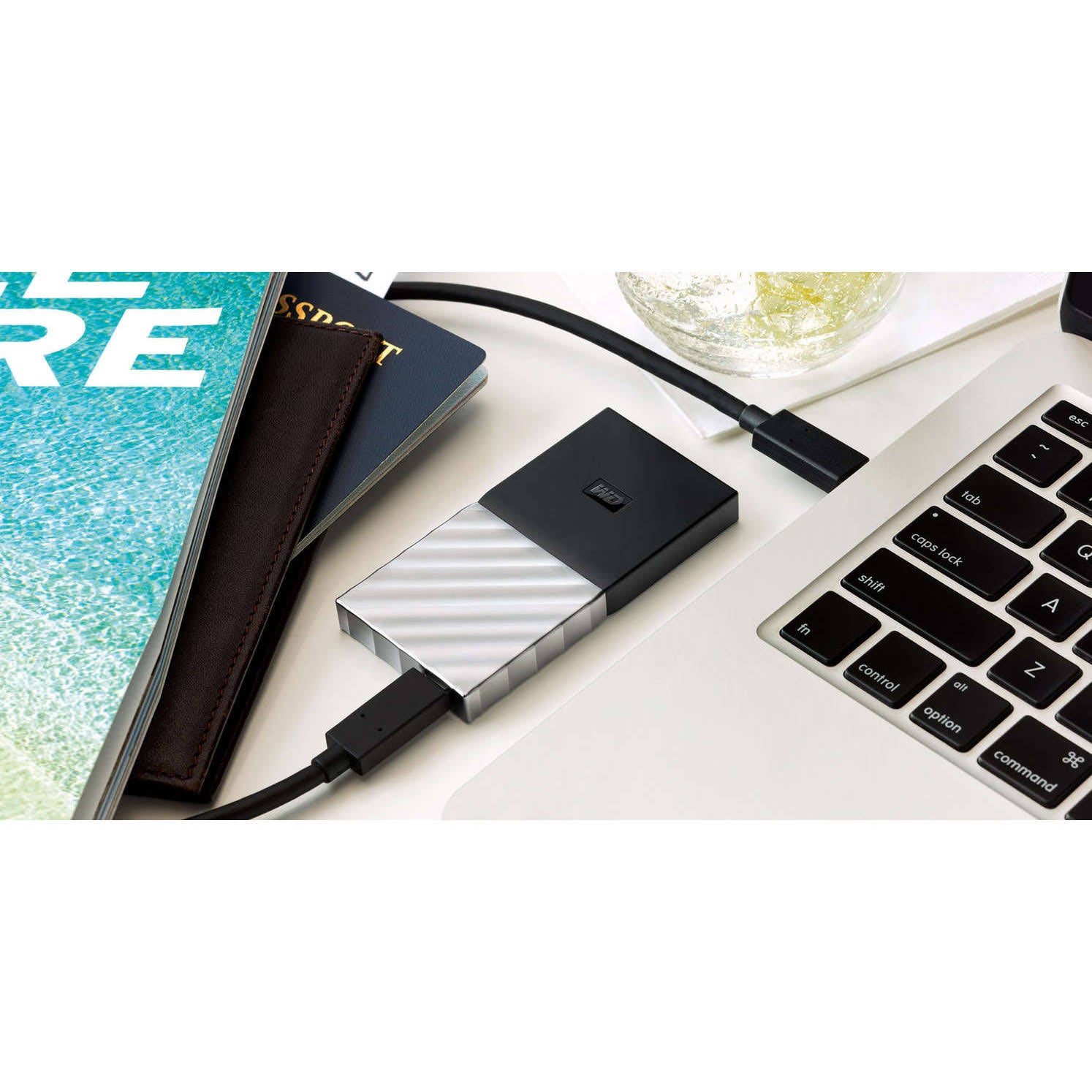 1024 GB External SSD L846559