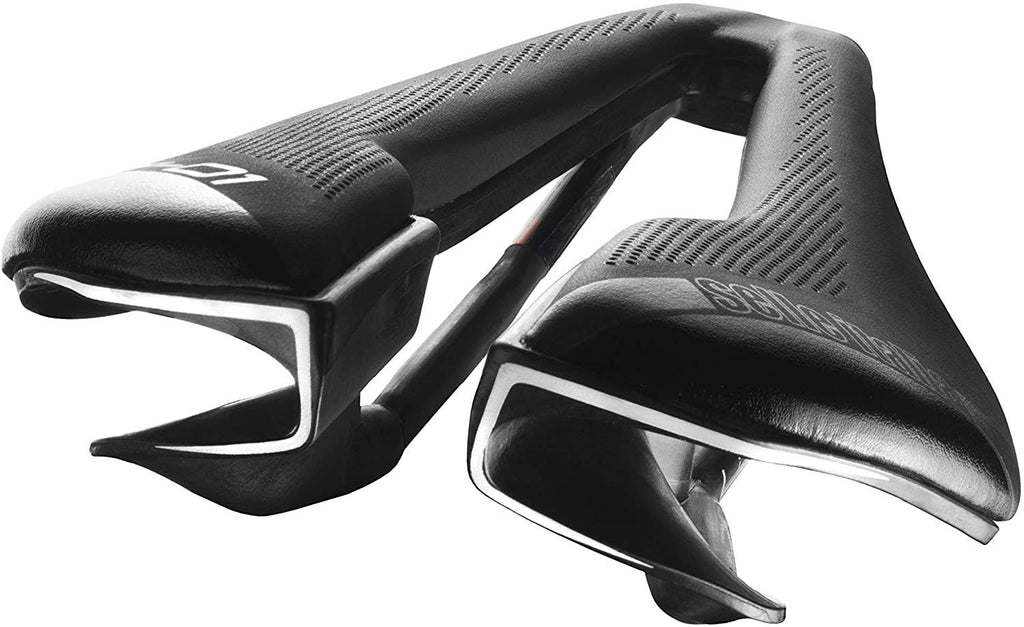 Black Superflow Saddle L163